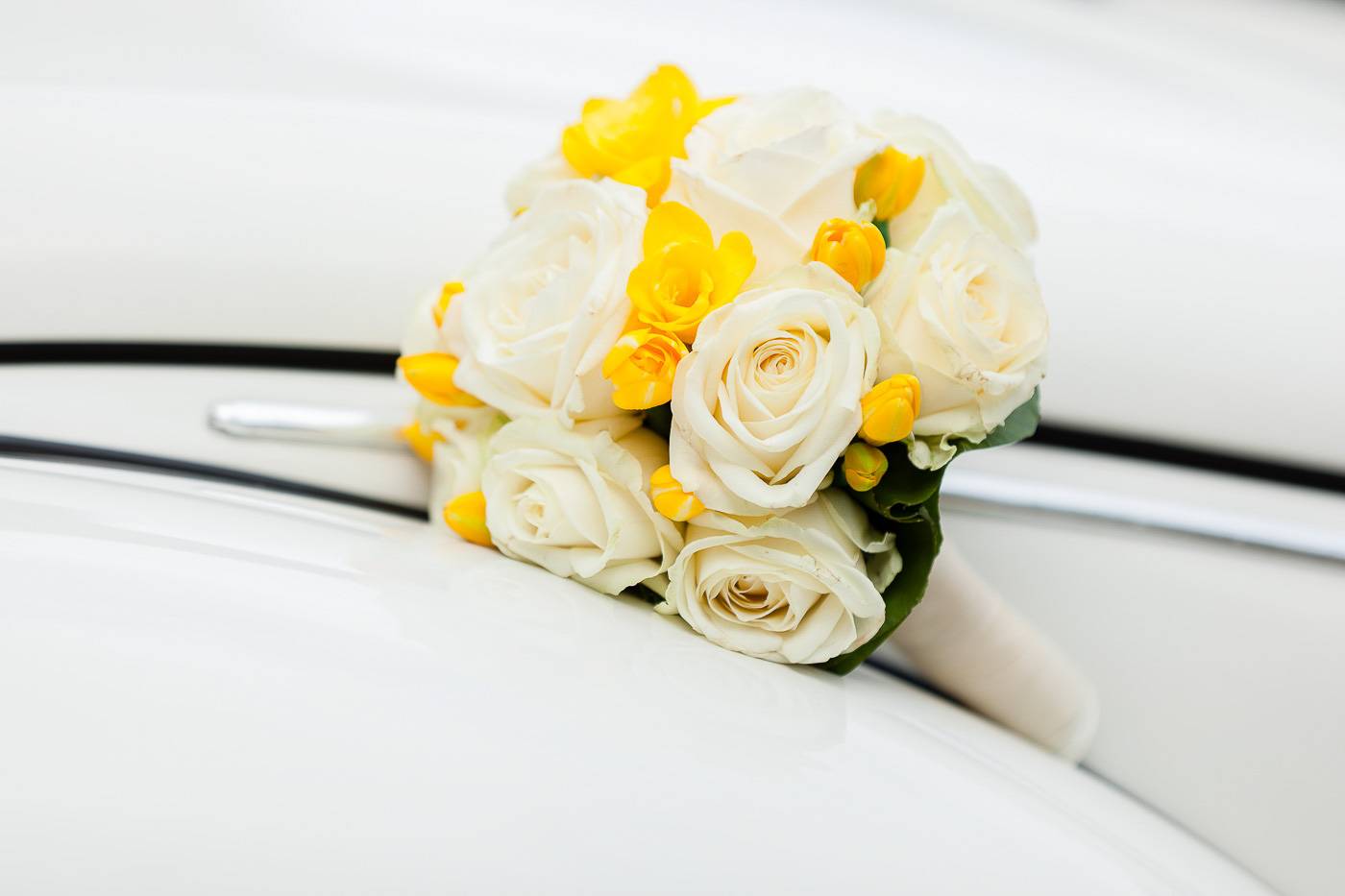 aschenputtel-hochzeitsfotograf-vw-kaefer-oldtimer-bregenzerwald-vorarlberg