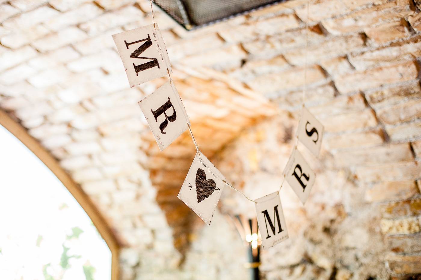 aschenputtel-hochzeitsfotograf-hochzeitsdeko-hotel-hall-in-tirol