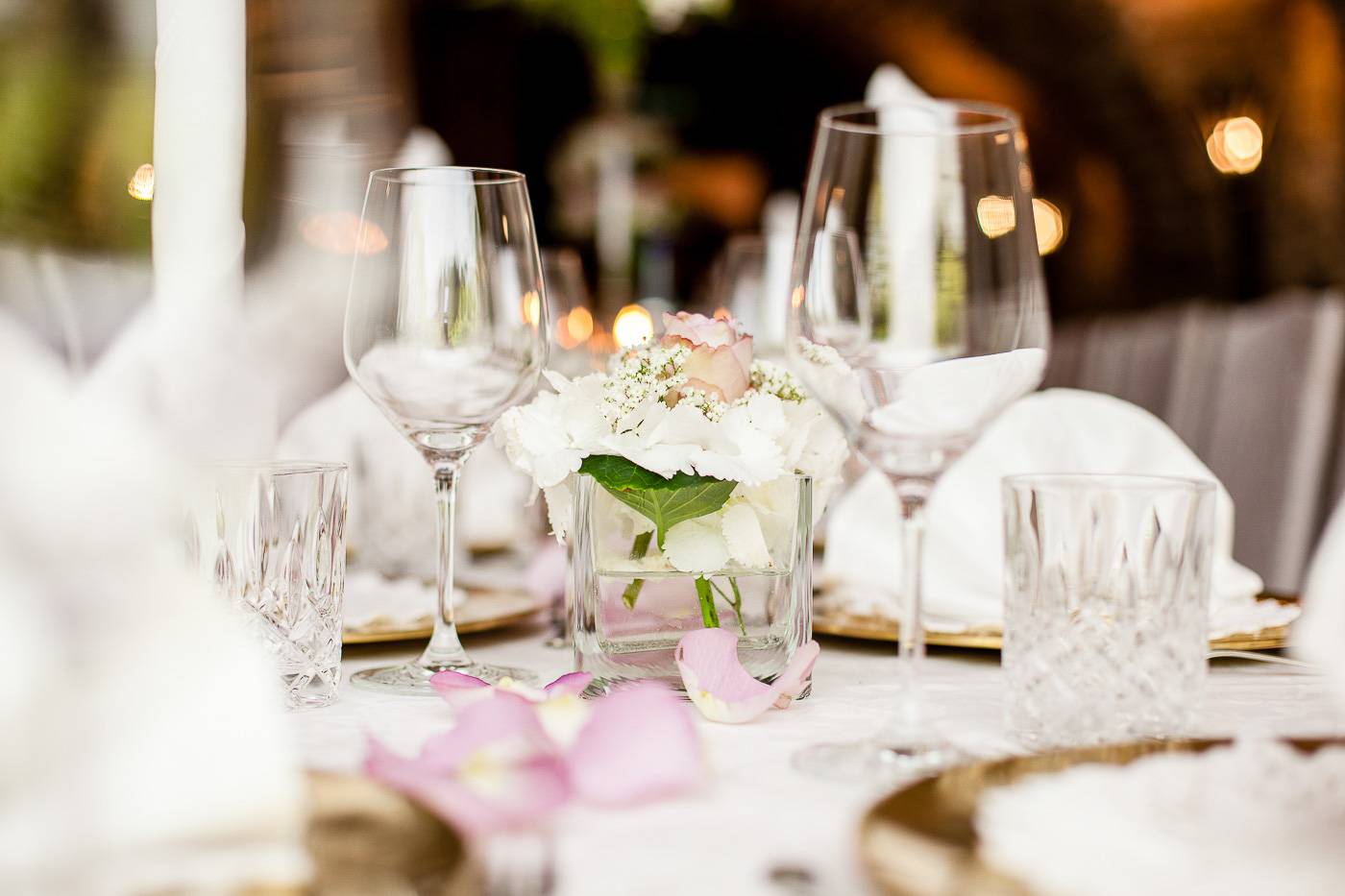 aschenputtel-hochzeitsfotograf-hotel-maria-theresia-hall-in-tirol