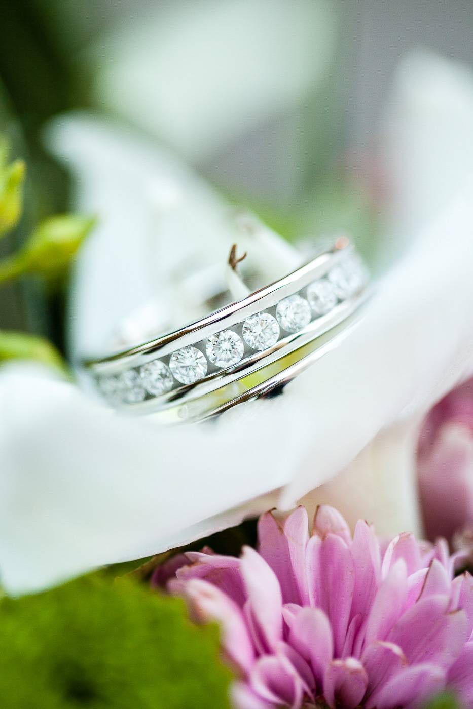 aschenputtel-hochzeitsfotograf-ringfotos-hall-in-tirol