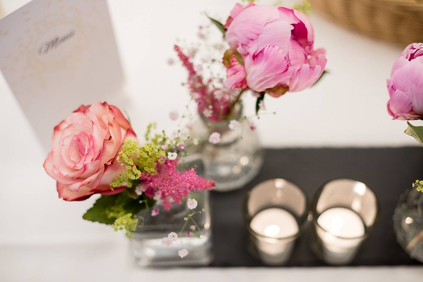 aschenputtel-hochzeitsfotograf-tischdeko-hotel-petrus-suedtirol