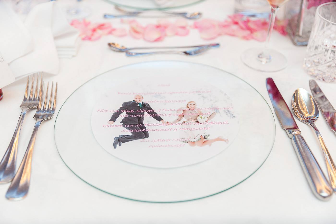 aschenputtel-hochzeitsfotograf-tischdeko-speckbacherhof-gnadenwald-tirol